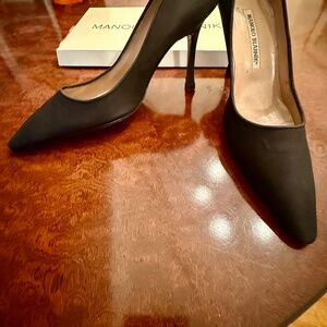 Manolo Blahnik pumps